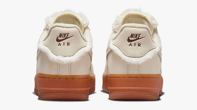 Nike ivory gum on sale sole air force 1