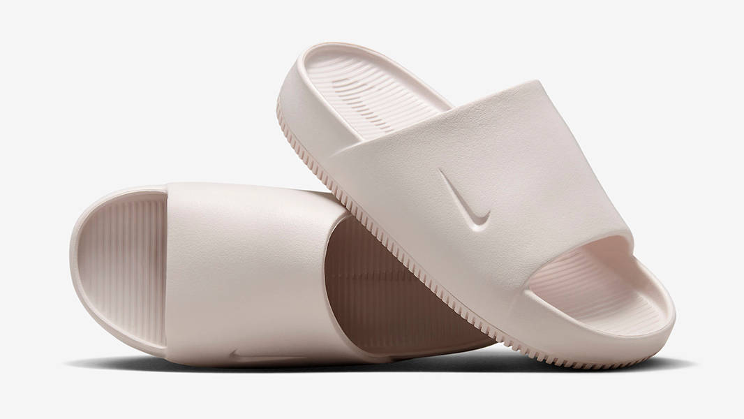 foot locker nike slippers