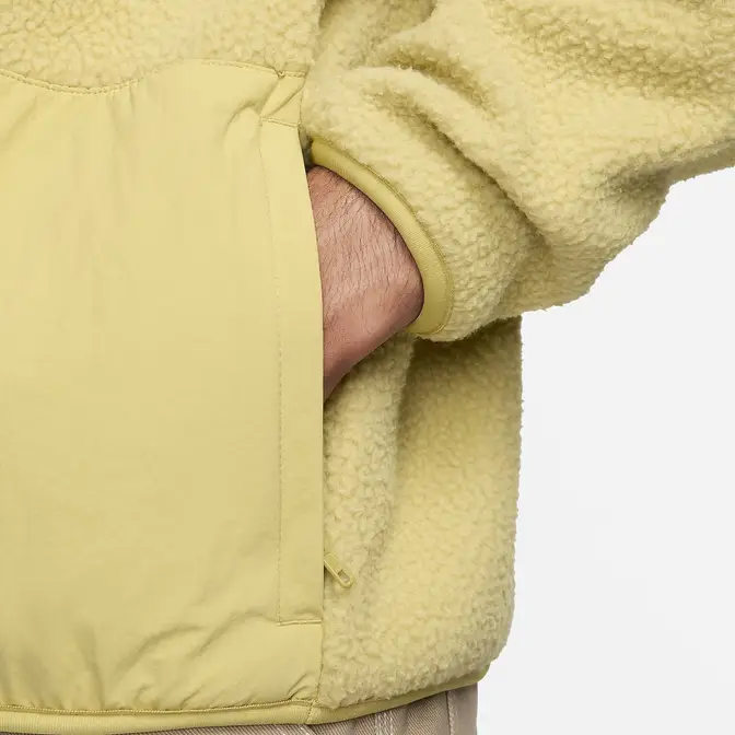 Nike Club Fleece Winterized Jacket Buff Gold Pocket(1)