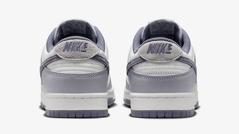 Nike Dunk Low Light Carbon