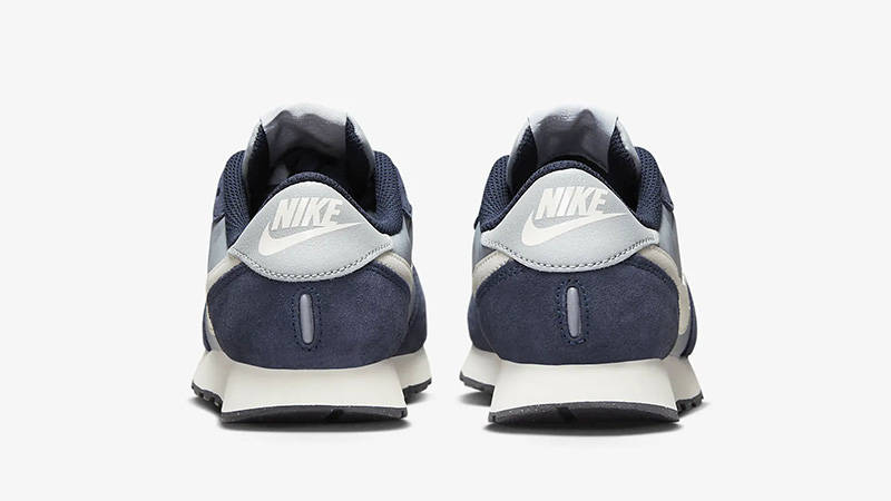 Nike MD Valiant Dark Obsidian back
