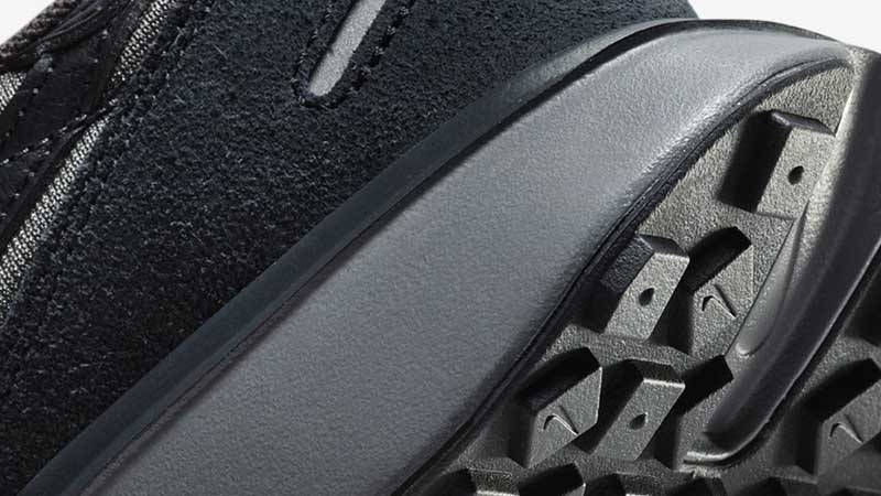 Nike Phoenix Waffle Black Closeup