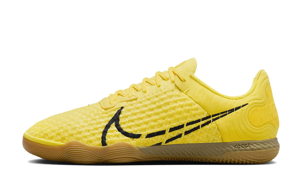 nike react white and yellow