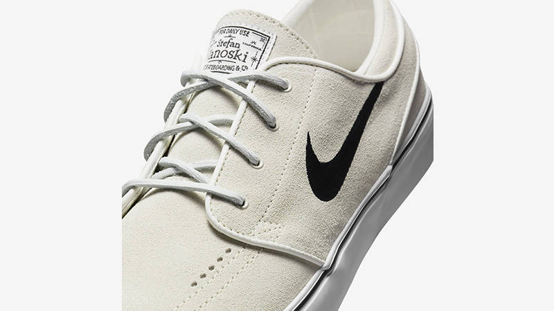 Nike SB Zoom Janoski OG+ Summit White side