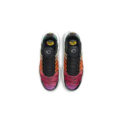 Nike Nike Blazer Low '77 Women's Shoes Rainbow middle