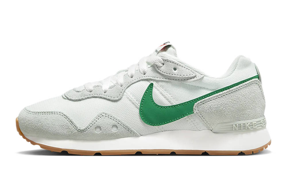 nike venture green