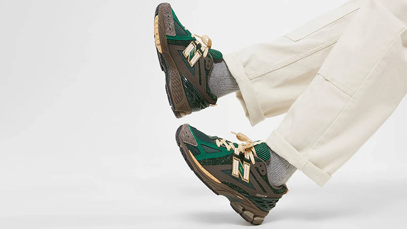 size x New Balance 1906R Diamond District Green on feet