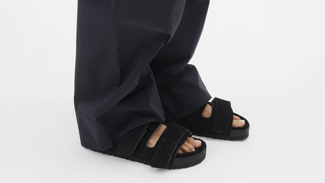 Tekla Fabrics X Birkenstock Uji Suede Slate 1026300 on feet