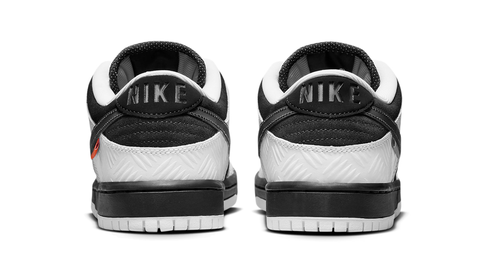 TIGHTBOOTH x Nike SB Dunk Low Black