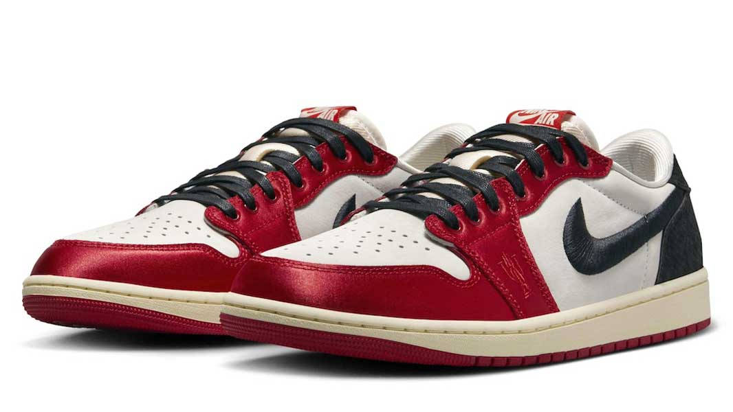 air jordan 4 x trophy room