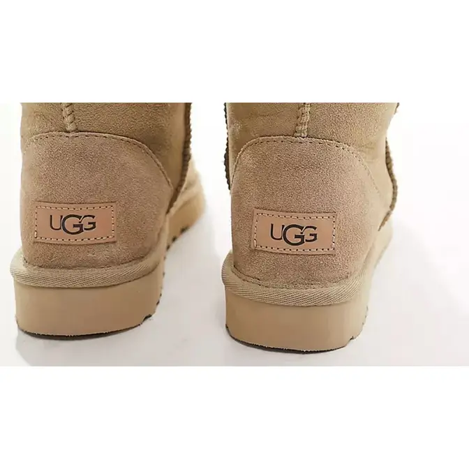 Ugg best sale short mini