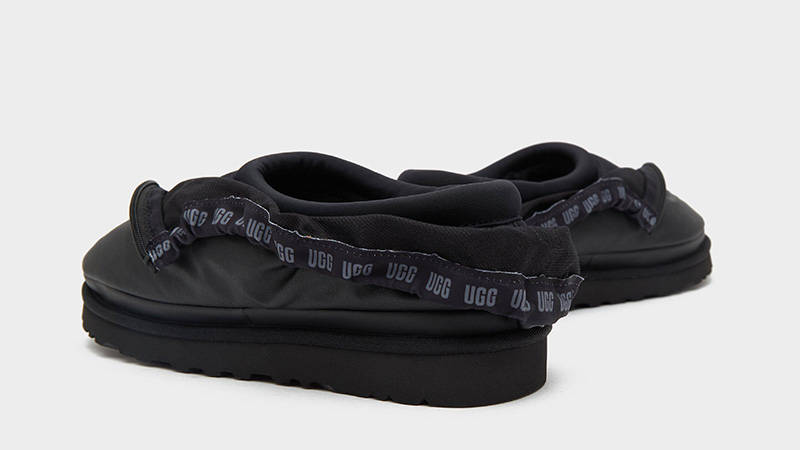 UGG Tasman SZ Black side