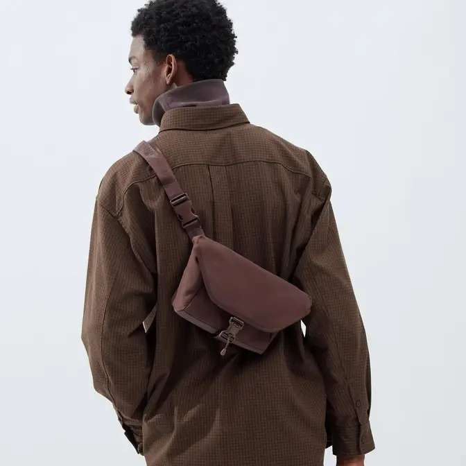 Uniqlo Mini Messenger Bag Brown Backside Full