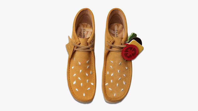 Vandy The Pink x Clarks Wallabee Embroidery Tan 26175940 Top