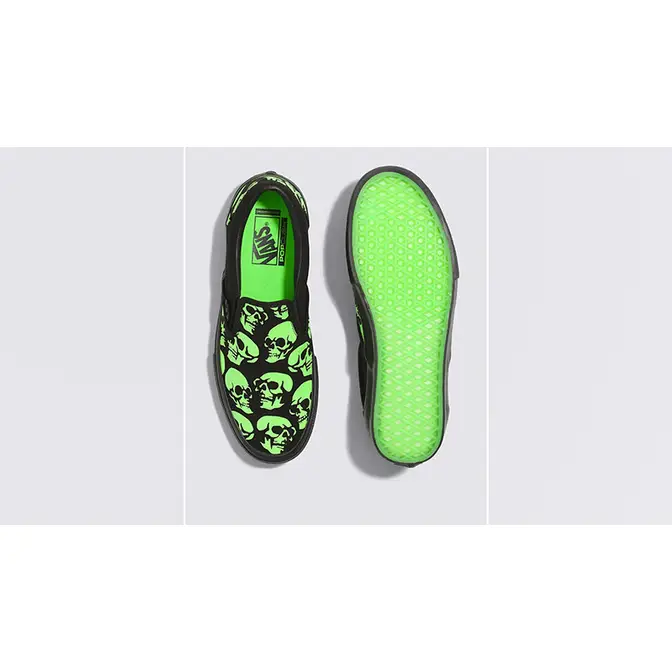 Supreme vans glow hotsell in the dark price