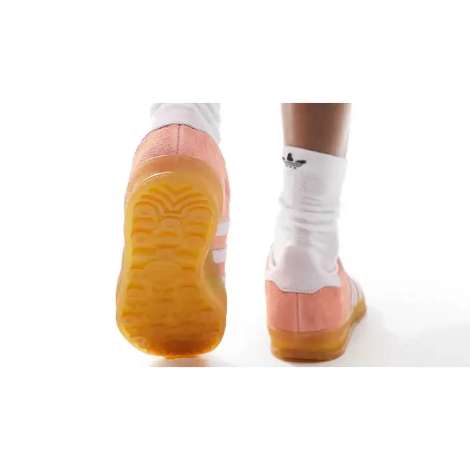  adidas Gazelle Indoor Womens Wonder Clay Gum Size 5.5