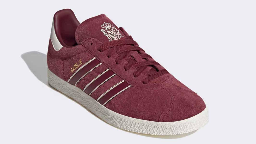 Adidas gazelle hotsell wine red