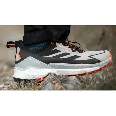 adidas Terrex Free Hiker 2.0 Gore-Tex Low Beige Black IG5459 on feet 2