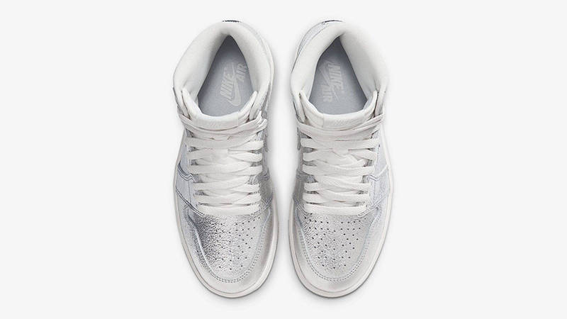 Air Jordan 1 High OG Metallic Silver middle