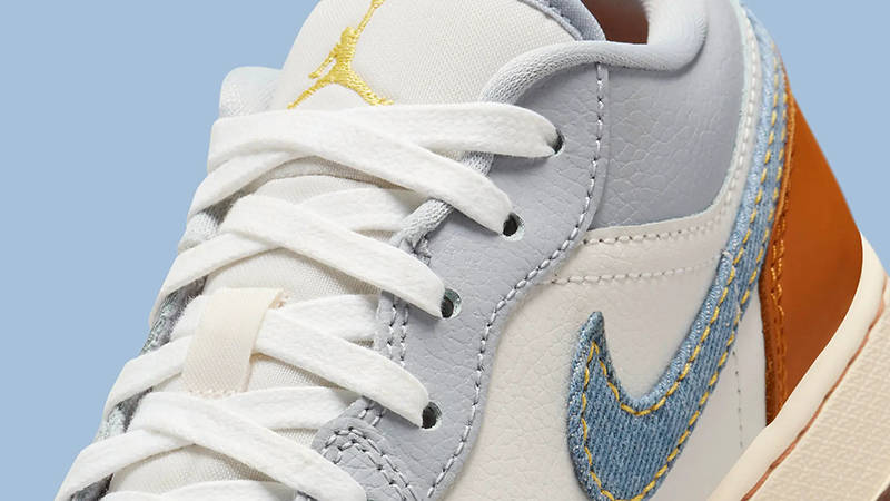 Air Jordan 1 Low Denim Swoosh Blue Detail