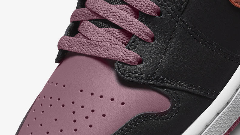 Air Jordan 1 Mid Black Sky J Mauve FB9911-008 Detail