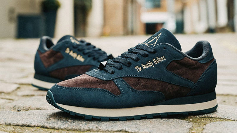 Harry Potter x Reebok Classic Leather Night Black lifestyle front
