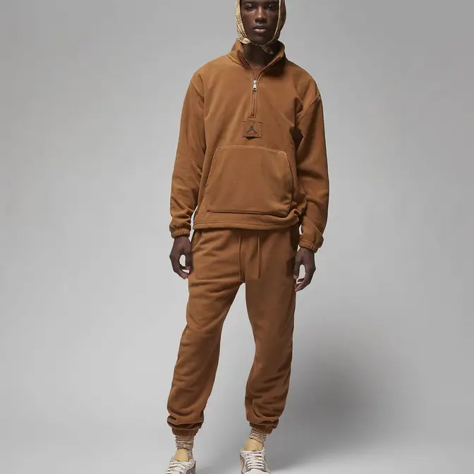 Jordan Essentials Winterized Fleece Half-Zip Light British Tan Full Image