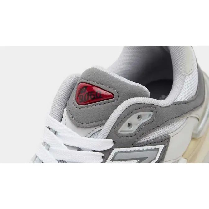 New Balance 9060 GS Grey Silver Closeup