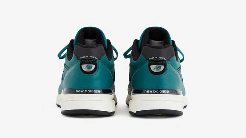 New Balance 990v4 Vintage Teal back