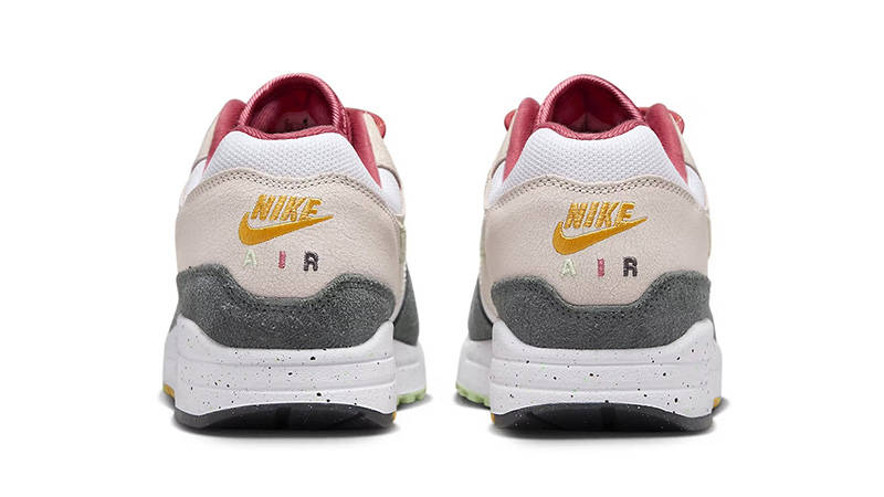 Nike Air Max Light Soft Pink FZ4133-640 The Sole Supplier