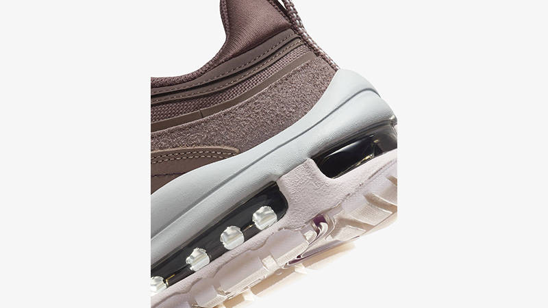 Sneakernews Nike Air Max 95 Light Taupe Sneaker News Nike Air Max