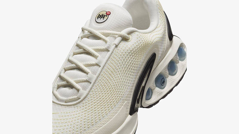 Nike Air Max Dn Sail Black side