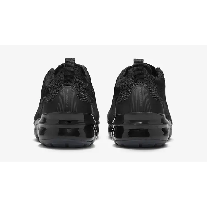 vapormax triple black womens