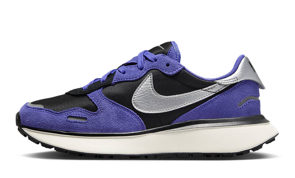 nike sacai waffle violet