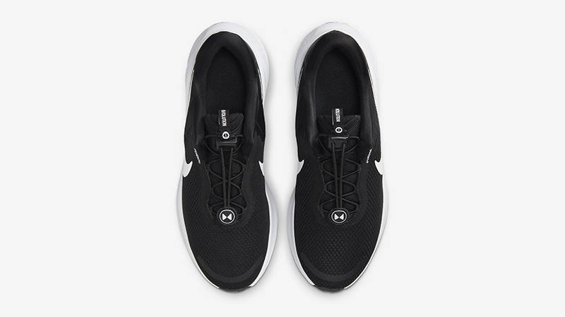 black nike easy run tight off white