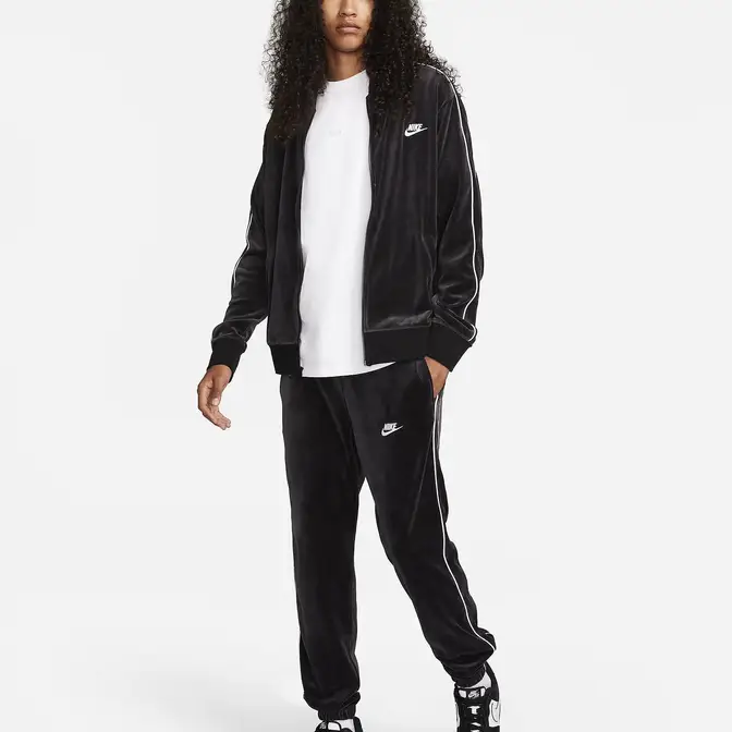 Nike Sportswear Club Velour Jacket Black Full Image