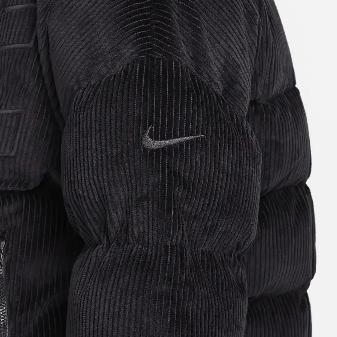 Nike Sportswear Essential Therma-FIT Oversized Corduroy Puffer FB8727-010 Detail 3