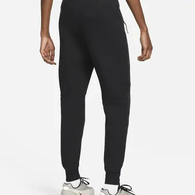 Nike Sportswear Tech Fleece Slim Fit Joggers | Where To Buy | FB8002 ...