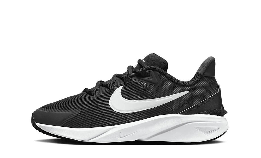 Nike Star Runner 4 GS Black White
