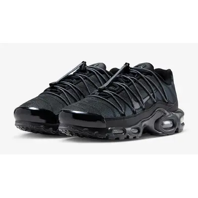 Nike TN Air Max Plus Black Metallic Platinum | Where To Buy | FZ2770 ...