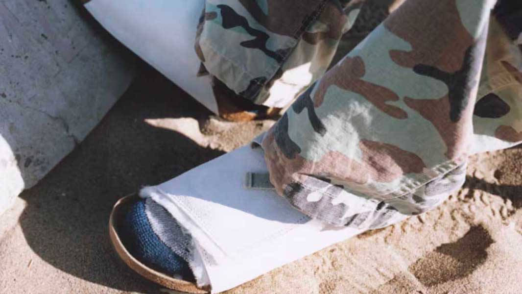 Stussy × BIRKENSTOCK Solana bone 27cm Stüssy & Birkenstock Solana Shearling Slide – Bone | Accessories