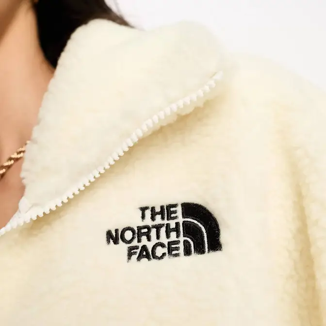 The North Face Platte high pile heavyweight 1 4 zip fleece logo