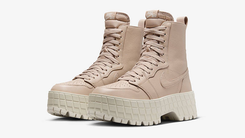 Air Jordan 1 Brooklyn High Platform Boots Beige front