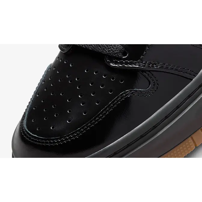 Jordan fashion 1 black gum sole