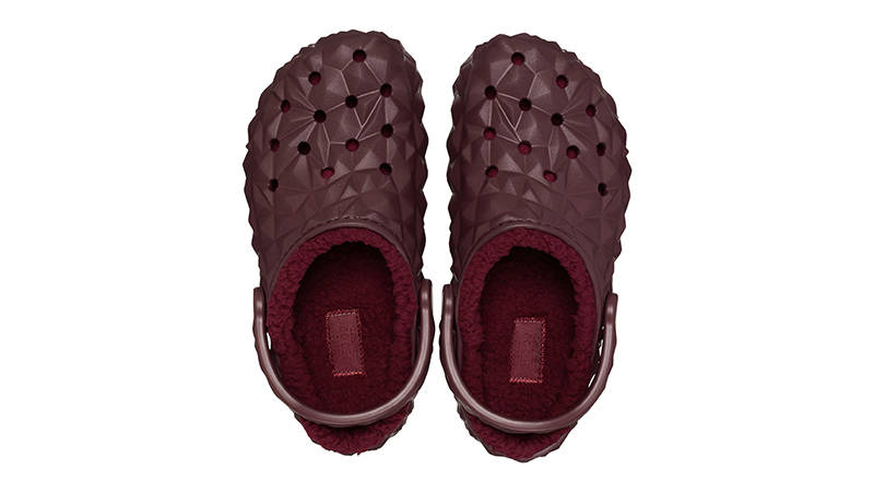 Crocs Classic Clog Lined Geometric Dark Cherry 210069-6WD Top