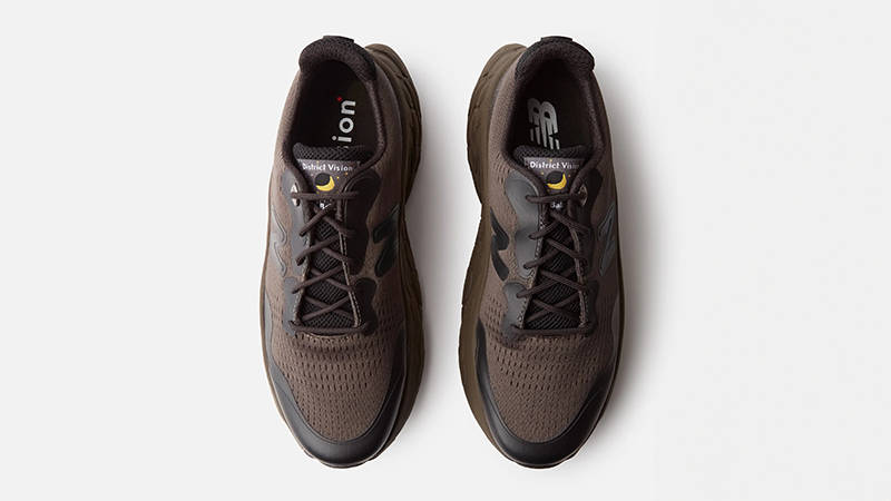 District Vision x New Balance Fresh Foam More Trail v3 Brown MTMORNDV Top