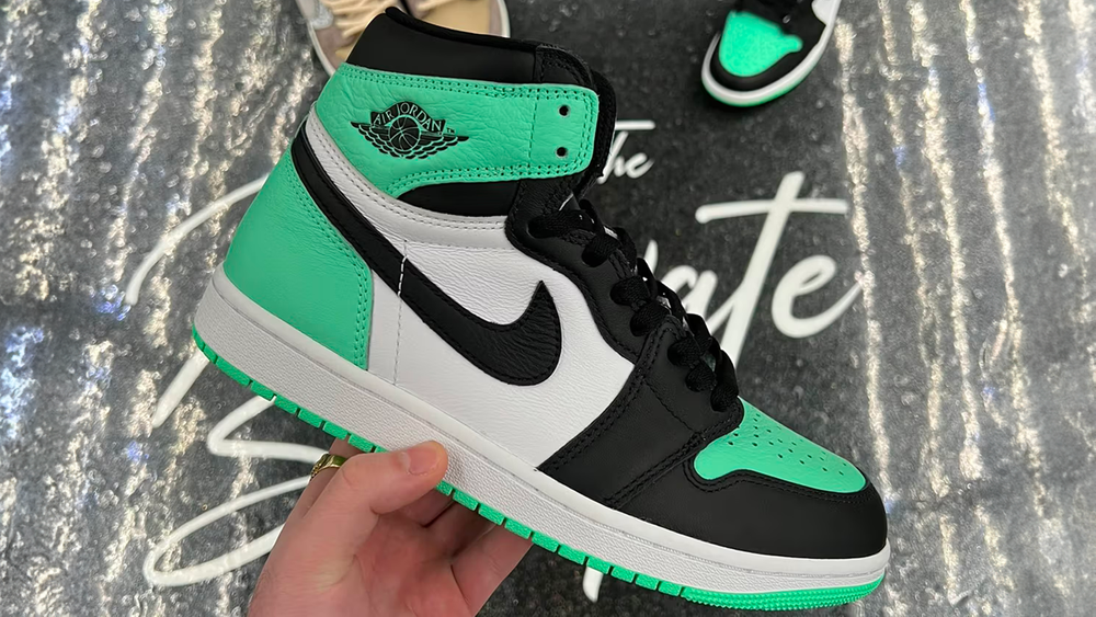 Image via Masterchefian The Air Jordan 1 Retro High OG "Green Glow" is Minty Fresh