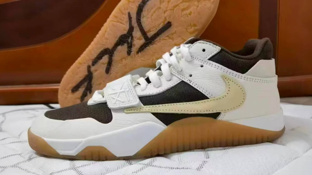 The Travis Scott x Jordan Jumpman Jack Appears in a "Sail" Hue