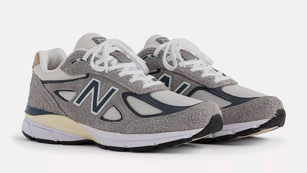 Festive Footwear: New Balance Gifts for Every Step of the Season