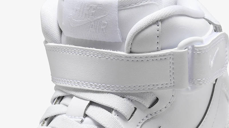 Nike Air Force 1 Mid EasyOn GS Triple White FN1193-111 Detail